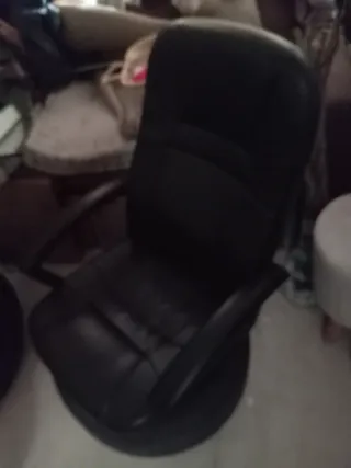 Sedia da ufficio girevole con ruote