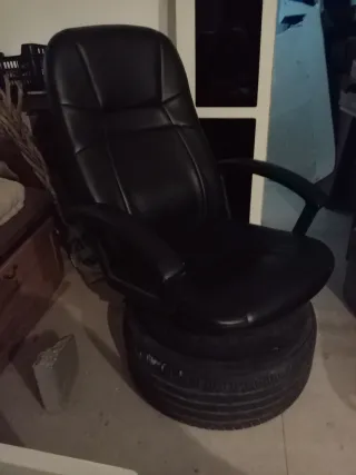 Sedia da ufficio girevole con ruote