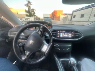 Peugeot 308 2017