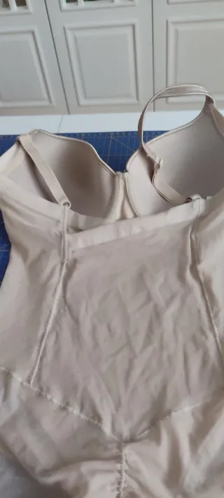 Body Selene 90C Beige Moldeador