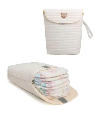 Cesta y accesorios bebé oso