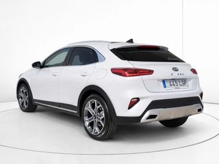 Kia XCeed 1.6 CRDi Emotion DCT 100 kW (136 CV)