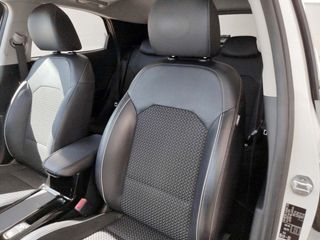 Kia XCeed 1.6 CRDi Emotion DCT 100 kW (136 CV)