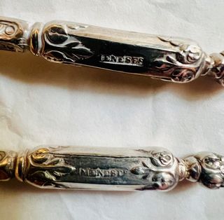 Par de Cucharillas Vintage Meneses. Baño de Plata