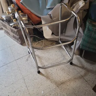 Andador Plegable Metálico