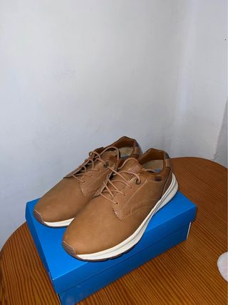 Botas altas negras sin usar PRECIOPOR TODO