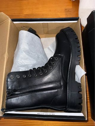 Botas altas negras sin usar PRECIOPOR TODO