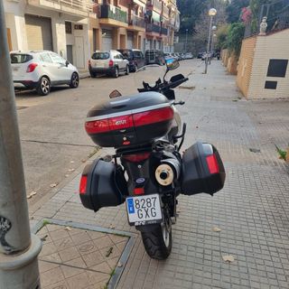Suzuki V-Strom 650