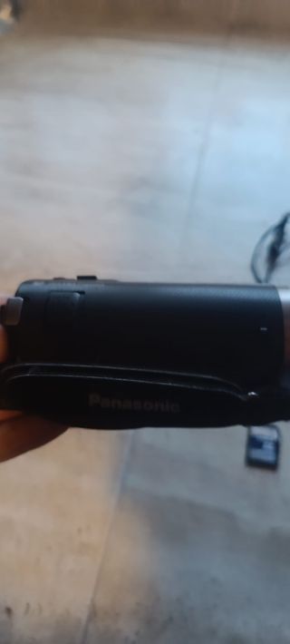 Videocámara Panasonic HC-V180 Negra 10 MP