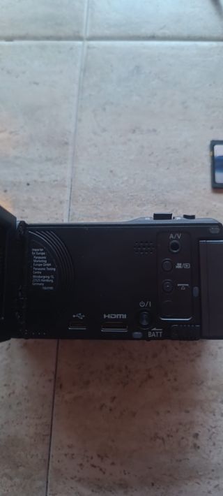 Videocámara Panasonic HC-V180 Negra 10 MP