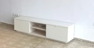 Mueble TV blanco