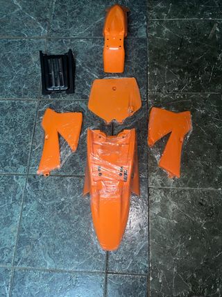 Plásticos KTM SX Naranja los vendo por equivocacio