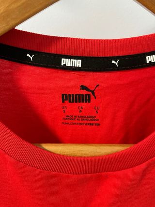Camiseta Puma Roja Logo Blanco Talla S.