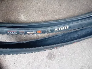 Cubiertas MAXXIS 29 Tubeless Semi-Novas