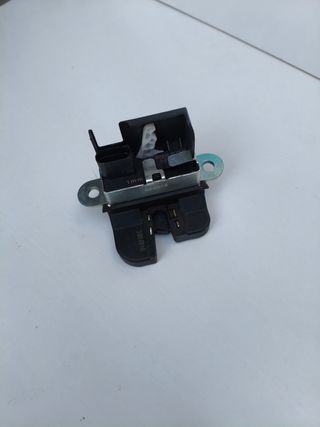 Cerradura Portón León 3