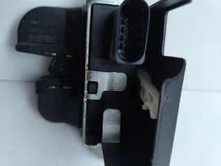 Cerradura Portón León 3