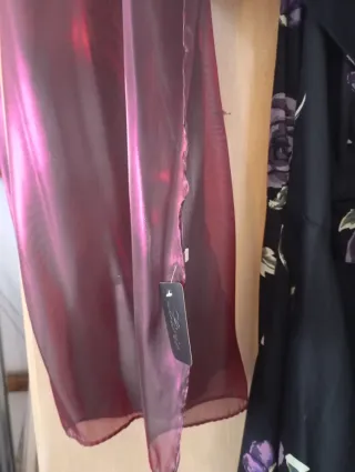 Vestido fiesta negro flores moradas talla 46-48