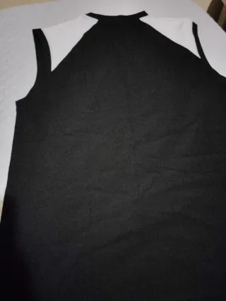 Camiseta tirantes hombre negra y blanca. Nueva.