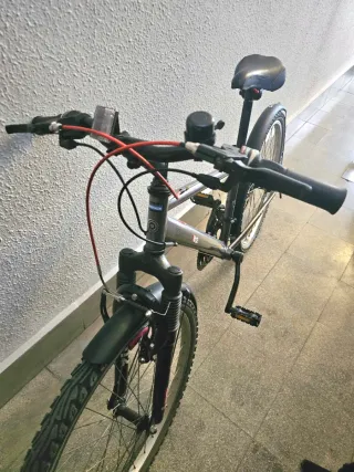 Bicicleta de montaña Decathlon 812 de 24