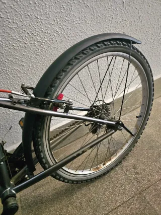 Bicicleta de montaña Decathlon 812 de 24