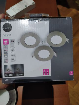 Luces LED Empotrables Redondas y Cuadradas