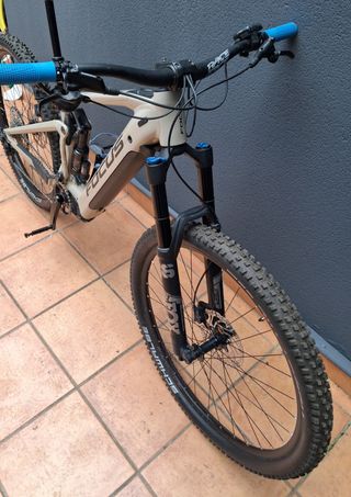 Cuadro FOCUS SAM2 6.9 Talla M 2022 "Modificada"