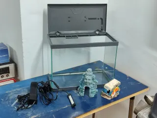 Acuario 20L con accesorios
