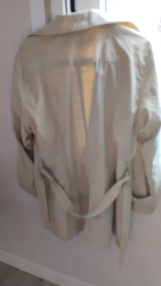 Gabardina  Beige Talla M