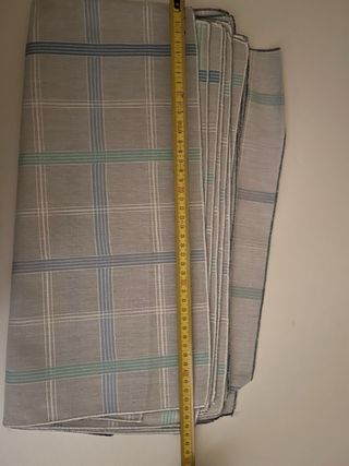 Tovaglia ovale ricamata 12 posti