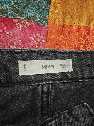 Falda vaquera Mango negra midi