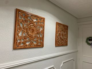2 Cuadros Decorativos Madera Barnizada 20 € los 2