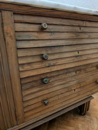 Aparador vintage de madera