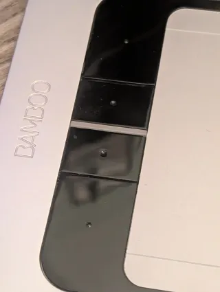 Tableta Gráfica Wacom Bamboo PEN AND TOUCH CTH-461