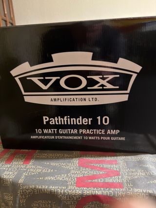 Amplificador Vox Pathfinder 10 para guitarra.