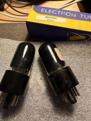 Par Válvulas Sovtek 6V6GT