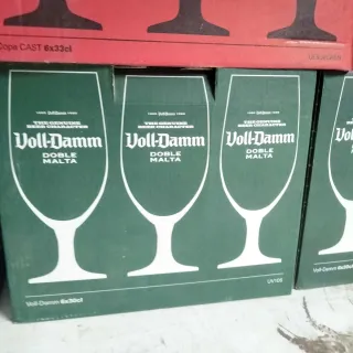 2 Cajas Vasos Voll-Damm Doble Malta
