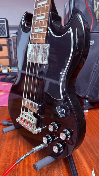 Bajo Eléctrico Epiphone EB3 Black Gibson SG