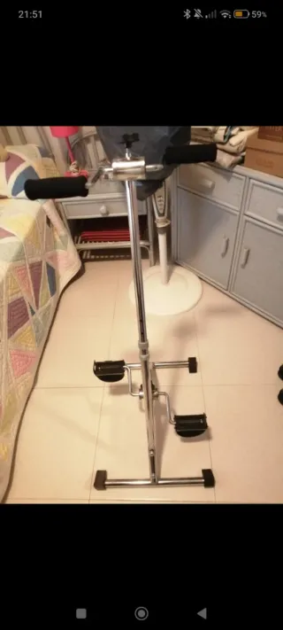 Bicicleta Estática Piernas y Brazos