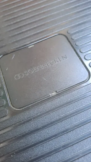 Reposapiés ergonómico negro