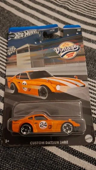 Hot Wheels Custom Datsun 240Z Vintage Racing Club