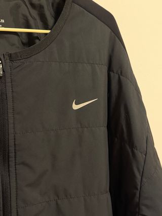 Chaqueta Nike Negra