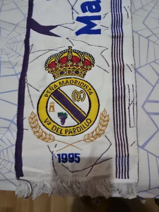 Bufanda Real Madrid Villanueva del Pardillo