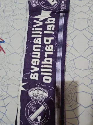 Bufanda Real Madrid Villanueva del Pardillo