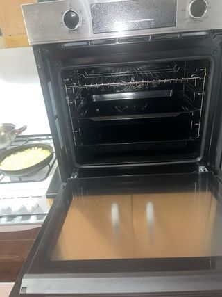 Horno Beko inducción y aire poco uso