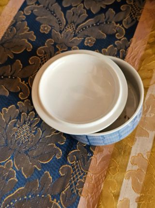 Joyero azul con flores