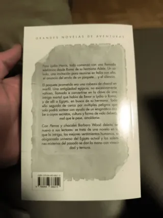 Perros y chacales y La casa Maldita