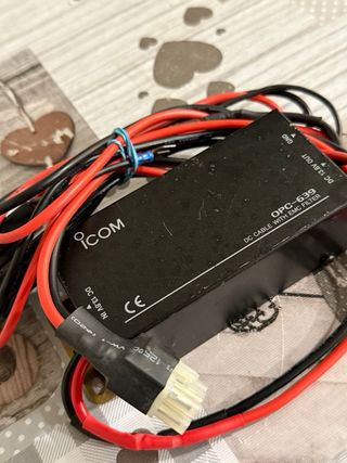 ICOM OPC-639 DC ( 6 pin ) Cable con Filtro