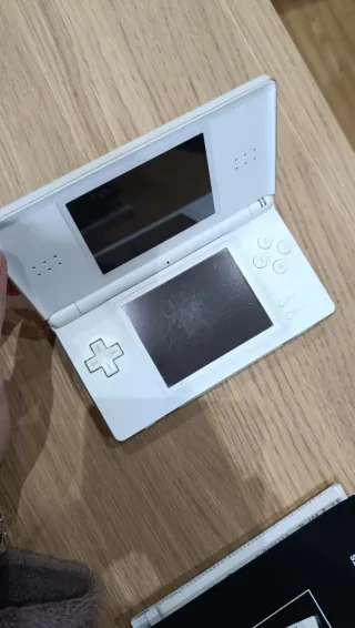 Nintendo DS Lite Blanca + Cargadores