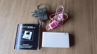 Nintendo DS Lite Blanca + Cargadores