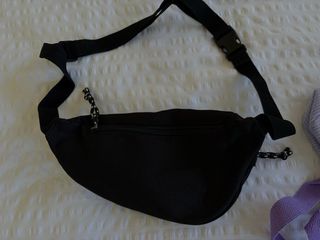 Riñonera negra NEW/RETROSPECTIVE